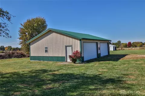 Undisclosed, Blanchester, OH 45107 photo 38