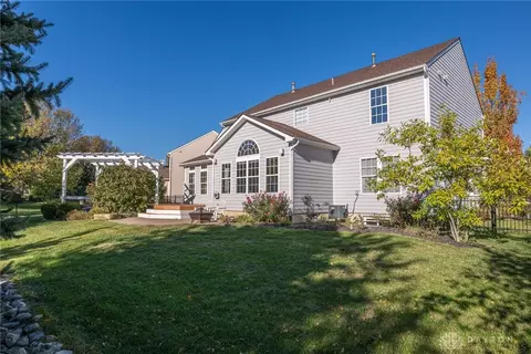 Exterior - 4609 Dolley Dr, Kettering, OH 45440 photo 6 of 13