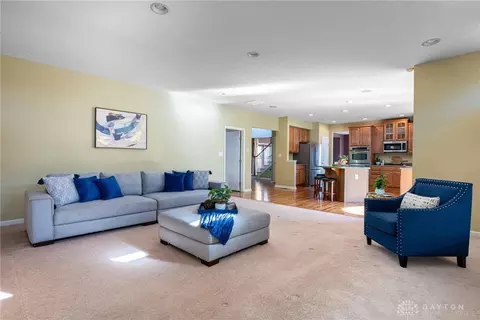 Living - 4609 Dolley Dr, Kettering, OH 45440 photo 6 of 10