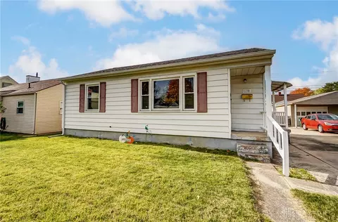 130 Floral Ave, Troy, OH 45373