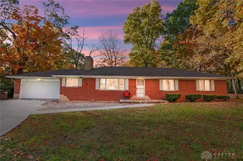 1705 Shady Ln, Dayton, OH 45432