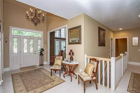 1248 Courtyard Pl, Centerville, OH 45458 photo 4
