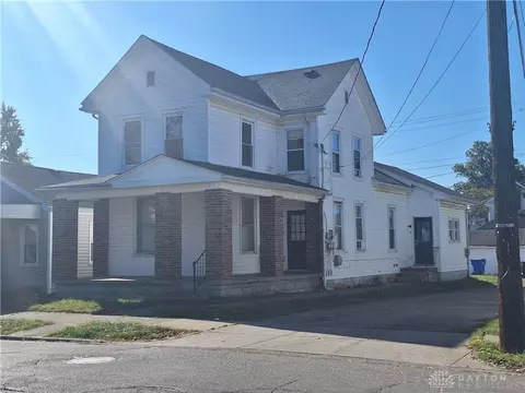 1261 Dayton St, Hamilton, OH 45011