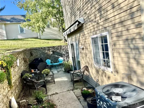 5 Devon Ct, Fairfield, OH 45014 photo 6