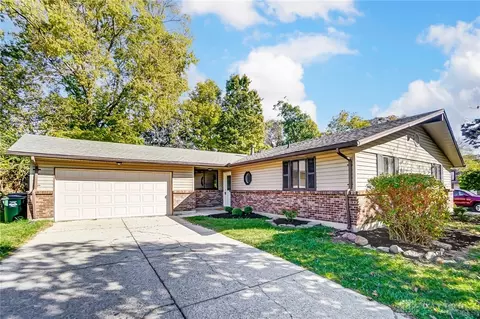161 Lake Forest Dr, Dayton, OH 45449