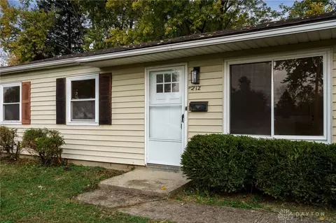 1212 Cobb Ave, Springfield, OH 45506