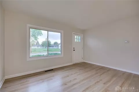 1212 Cobb Ave, Springfield, OH 45506 photo 5