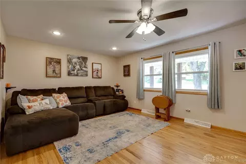 1610 Shrine, Springfield, OH 45504 photo 7