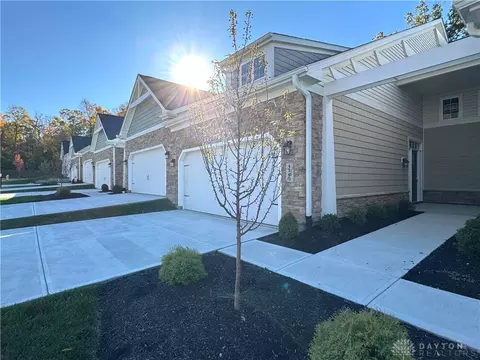 4363 Cottage Park Dr, Beavercreek, OH 45430