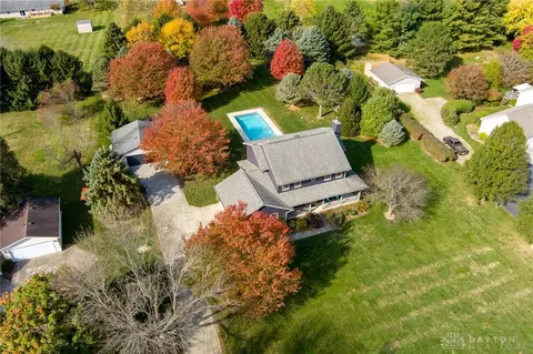 View/Area - 3405 Kenerly St, Springfield, OH 45502 photo 3 of 9