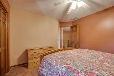 Bedroom - 3405 Kenerly St, Springfield, OH 45502 photo 5 of 6