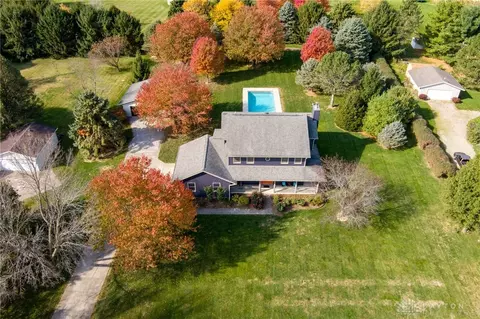 View/Area - 3405 Kenerly St, Springfield, OH 45502 photo 4 of 9