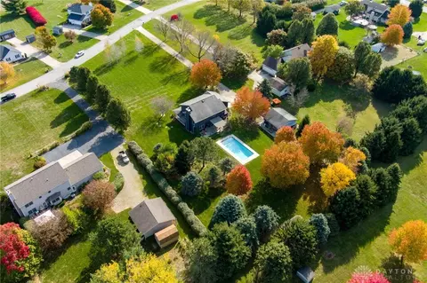 View/Area - 3405 Kenerly St, Springfield, OH 45502 photo 6 of 9