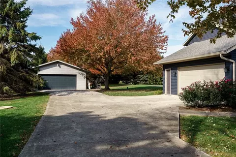 Exterior - 3405 Kenerly St, Springfield, OH 45502 photo 12 of 18