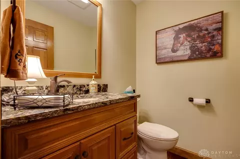 Bath - 3405 Kenerly St, Springfield, OH 45502 photo 1 of 4