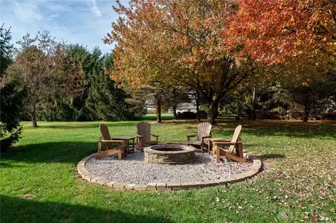 Exterior - 3405 Kenerly St, Springfield, OH 45502 photo 14 of 18