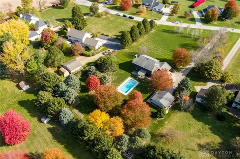 View/Area - 3405 Kenerly St, Springfield, OH 45502 photo 8 of 9