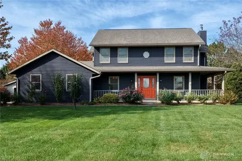 Exterior - 3405 Kenerly St, Springfield, OH 45502 photo 4 of 18