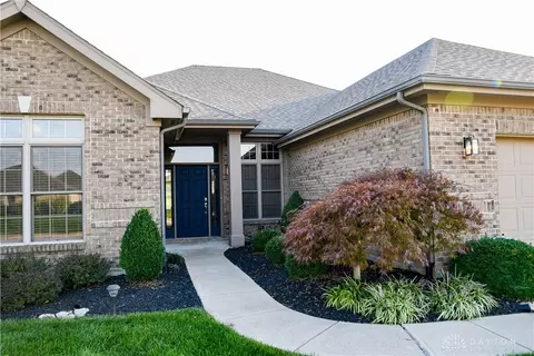 9797 Southern Belle Ct, Dayton, OH 45458