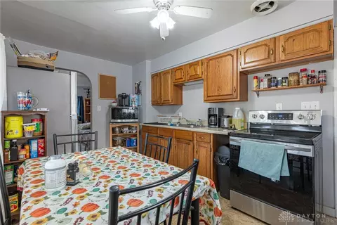 1301 Kenwood Ave, Springfield, OH 45505 photo 4