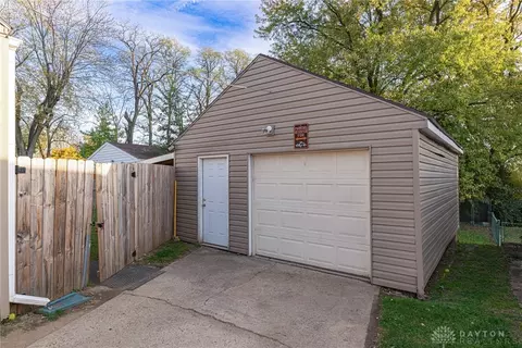 1301 Kenwood Ave, Springfield, OH 45505 photo 22
