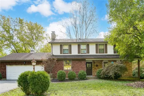 2563 Conwood Dr, Dayton, OH 45434