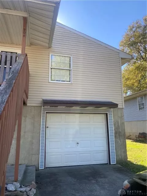 904 Forest Ave, Franklin, OH 45005