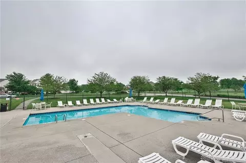 Exterior - 60 Keevers Pt, Springboro, OH 45066 photo 6 of 6
