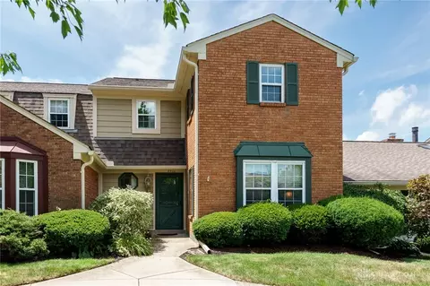 7708 John Hancock Ln #38, Centerville, OH 45459