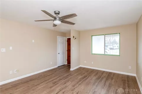 Living - 1414 Barney Ave, Kettering, OH 45420 photo 3 of 5