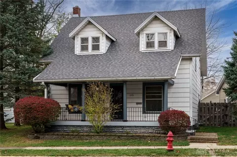 315 S Main St, New Carlisle, OH 45344