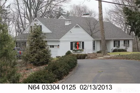 3330 Stonebridge Rd, Kettering, OH 45419