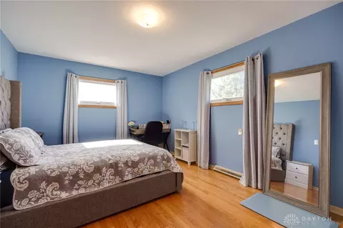 Bedroom - 2217 Stowe Dr, Springfield, OH 45505 photo 1 of 6
