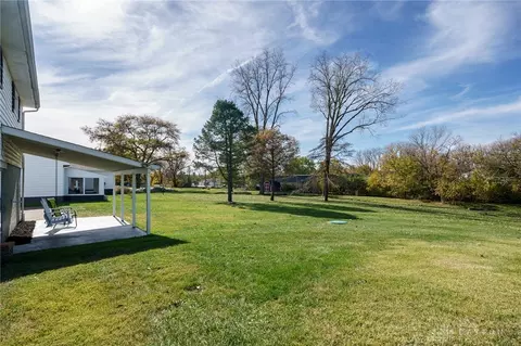 Exterior - 2217 Stowe Dr, Springfield, OH 45505 photo 5 of 6