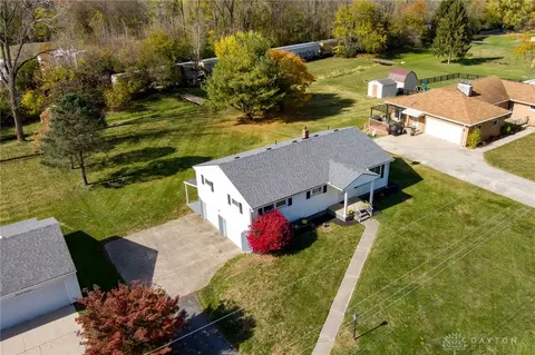 View/Area - 2217 Stowe Dr, Springfield, OH 45505 photo 1 of 6