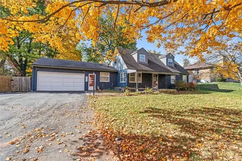 1647 Greene Valley Dr, Dayton, OH 45432