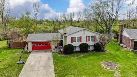 6338 Weybridge Dr, Dayton, OH 45426