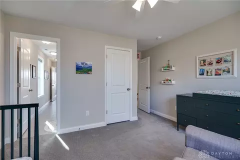 Entry Way - 1887 Stonewater Dr, Washington Township, OH 45458 photo 7 of 9