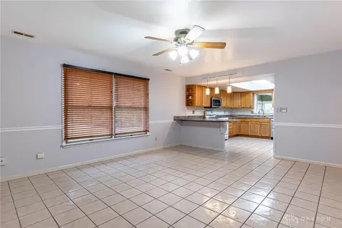 100 E Rahn Rd, Kettering, OH 45429 photo 11