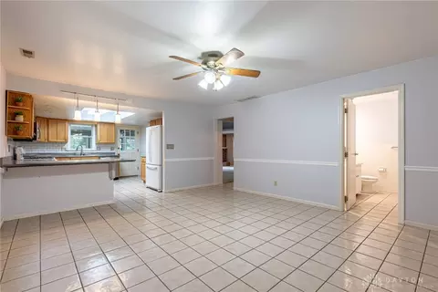 100 E Rahn Rd, Kettering, OH 45429 photo 12