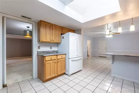 100 E Rahn Rd, Kettering, OH 45429 photo 6