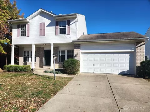 9863 Hollow Tree Dr, Tipp City, OH 45371