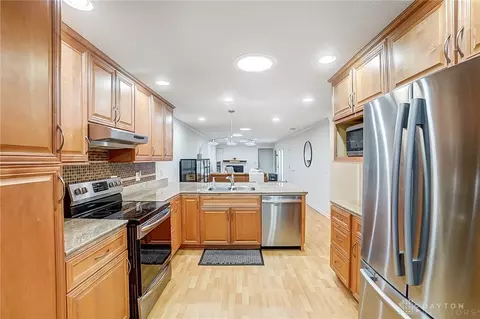 6376 Jason Ln, Centerville, OH 45459 photo 8