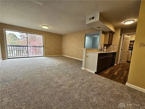 1311 Hollow Run, Centerville, OH 45459 photo 3