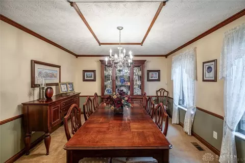 5525 Hunter Rd, Enon, OH 45323 photo 8
