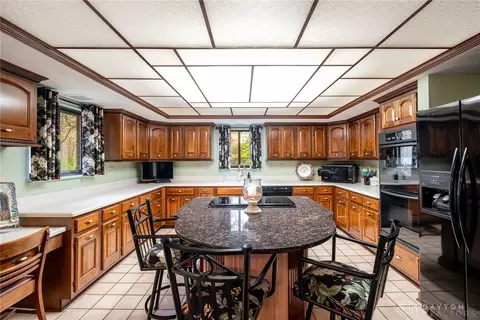 5525 Hunter Rd, Enon, OH 45323 photo 12