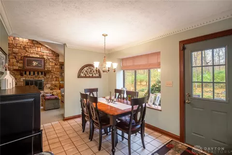 5525 Hunter Rd, Enon, OH 45323 photo 16