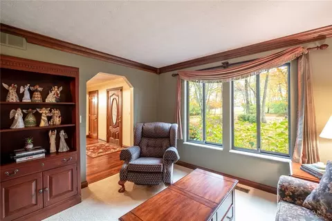 5525 Hunter Rd, Enon, OH 45323 photo 6