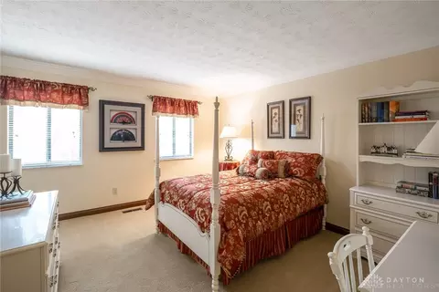 5525 Hunter Rd, Enon, OH 45323 photo 28
