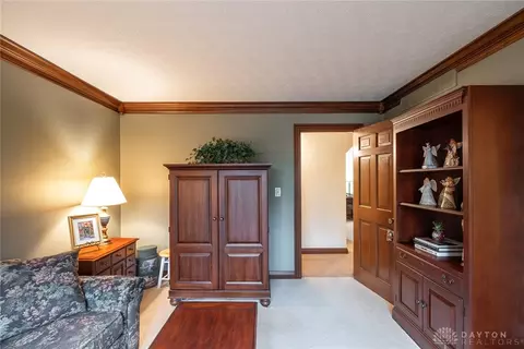 5525 Hunter Rd, Enon, OH 45323 photo 5
